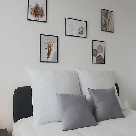 Le Carre, De Apartman *